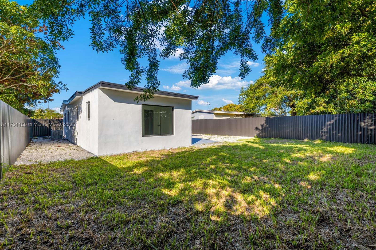 LAUDERDALE MANORS REVISED - Residential
