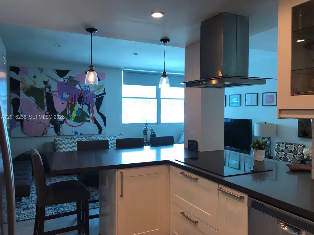 CRYSTAL HOUSE CONDO - Residential Lease