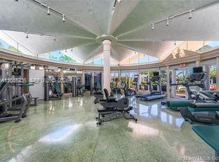 CRYSTAL HOUSE CONDO - Residential Lease