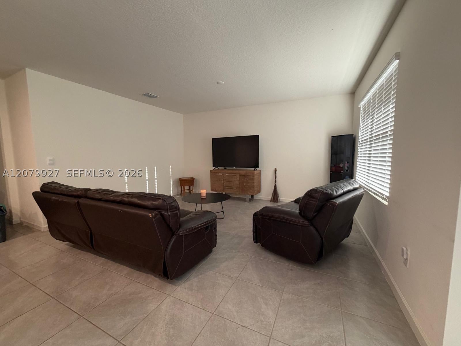 7164 Topaz Dr