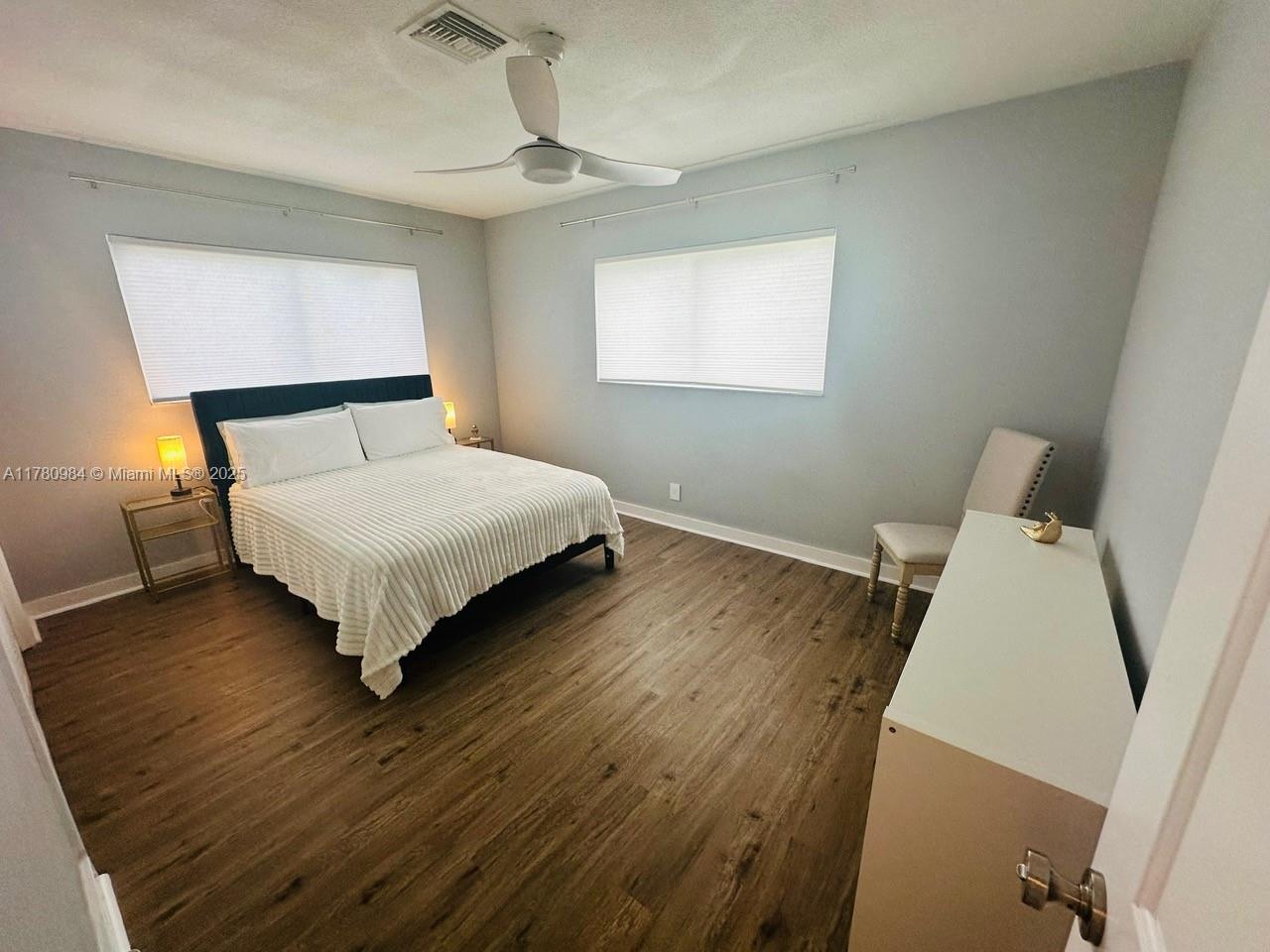 POMPANO WATERWAY ESTATES - Residential Lease