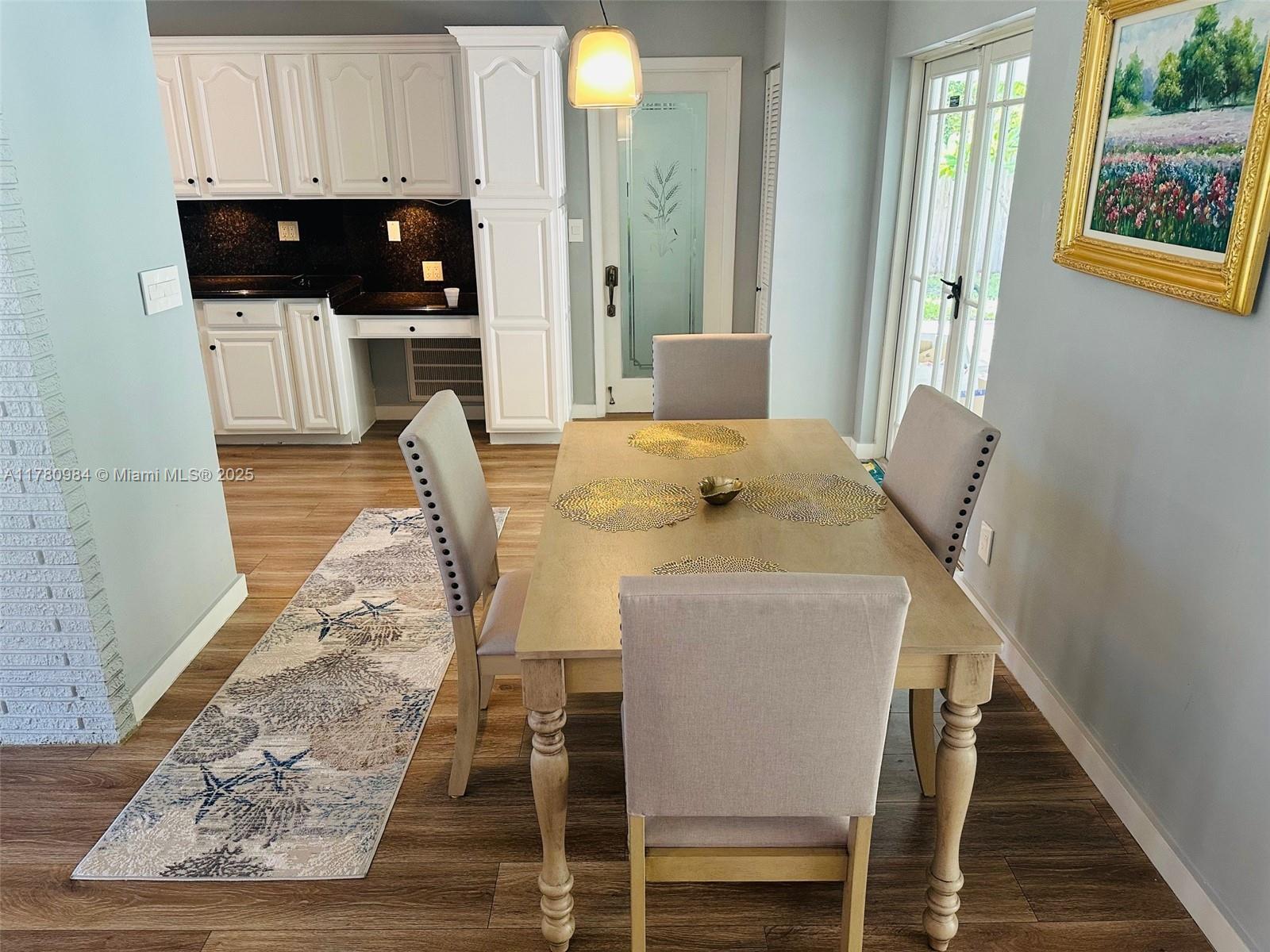 POMPANO WATERWAY ESTATES - Residential Lease