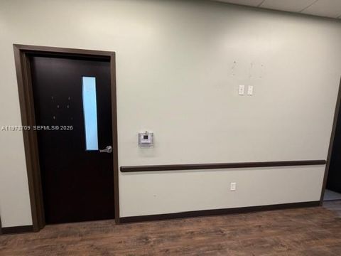 12700 W Dixie Hwy 101 North Miami FL 33161