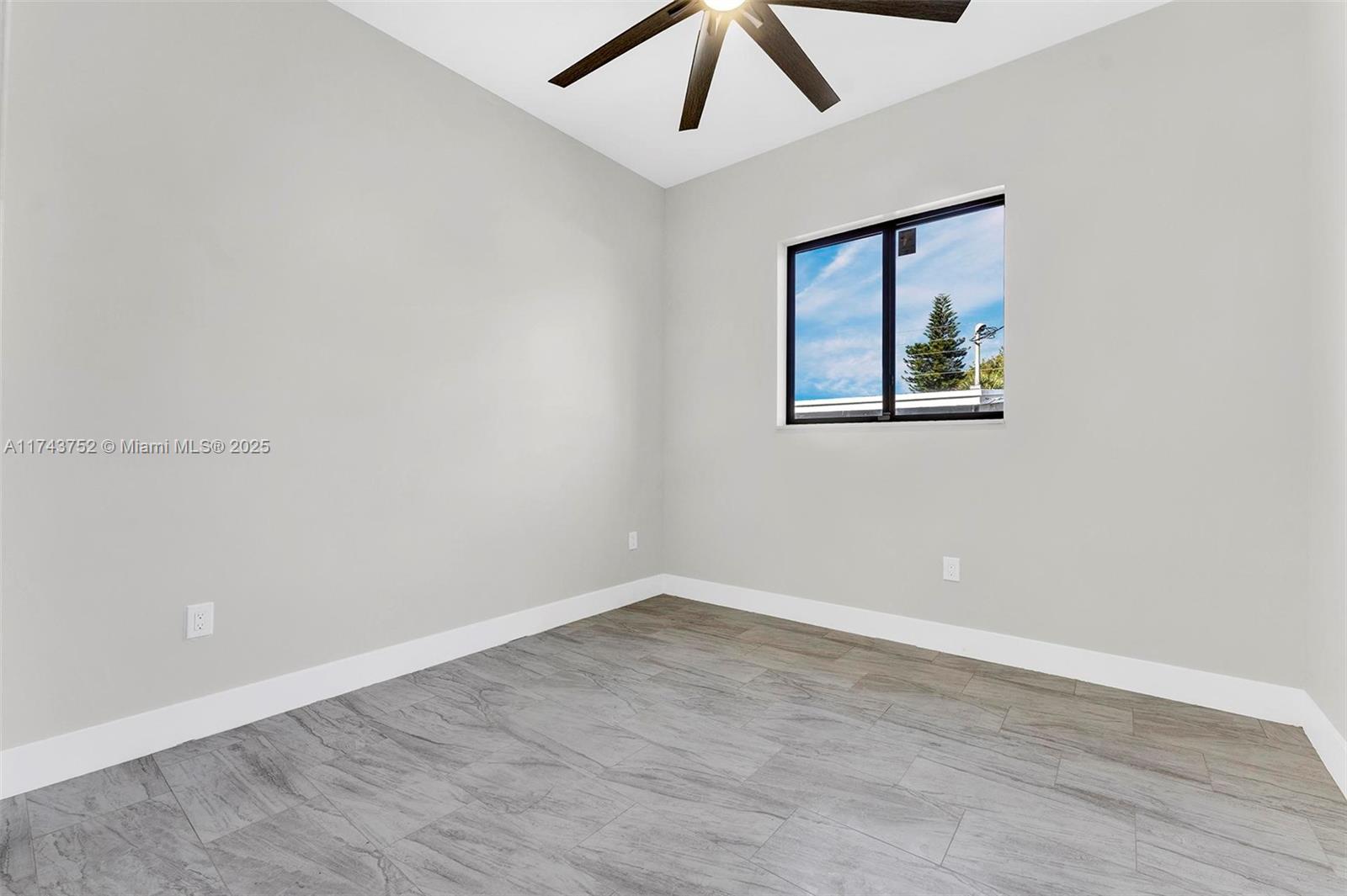 BROWARD PARK - Residential