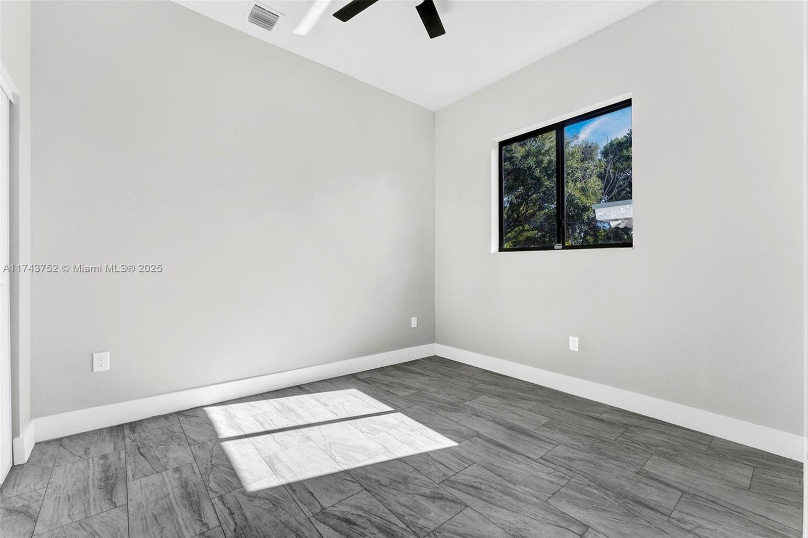 BROWARD PARK - Residential