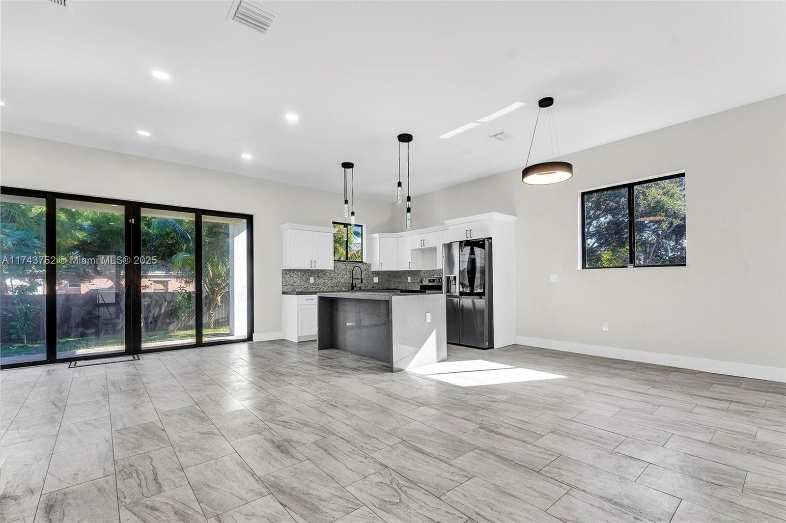 BROWARD PARK - Residential