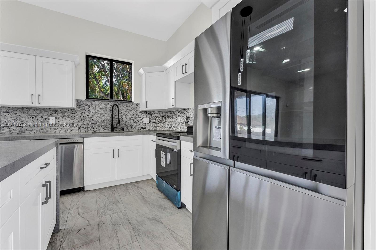 BROWARD PARK - Residential