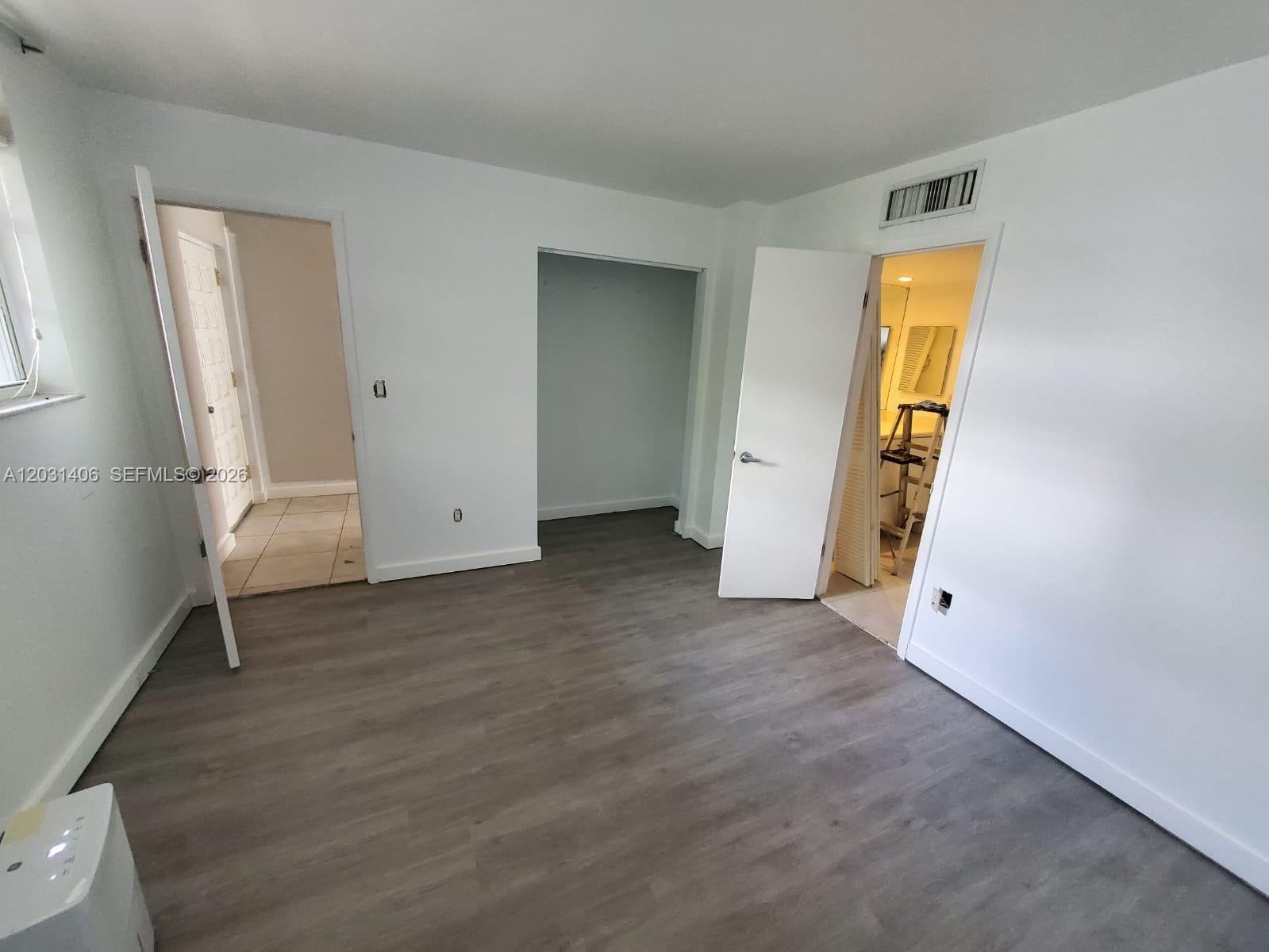 750 NE 64th St B511