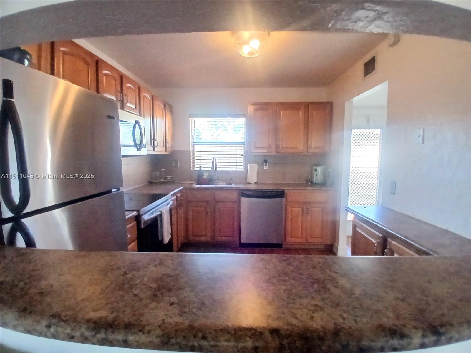 SUNRISE LAKES 219 CONDO - Residential