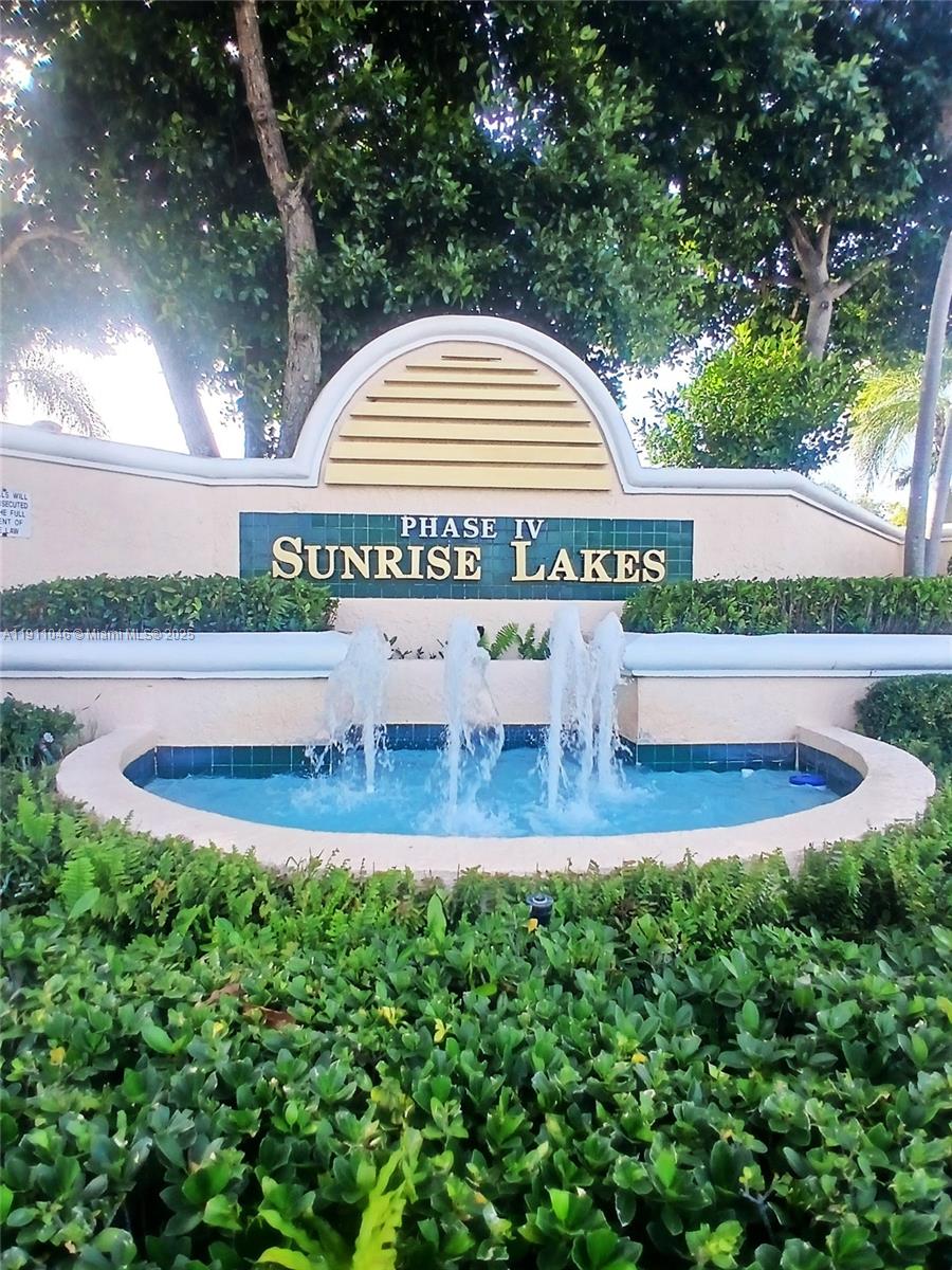 SUNRISE LAKES 219 CONDO - Residential