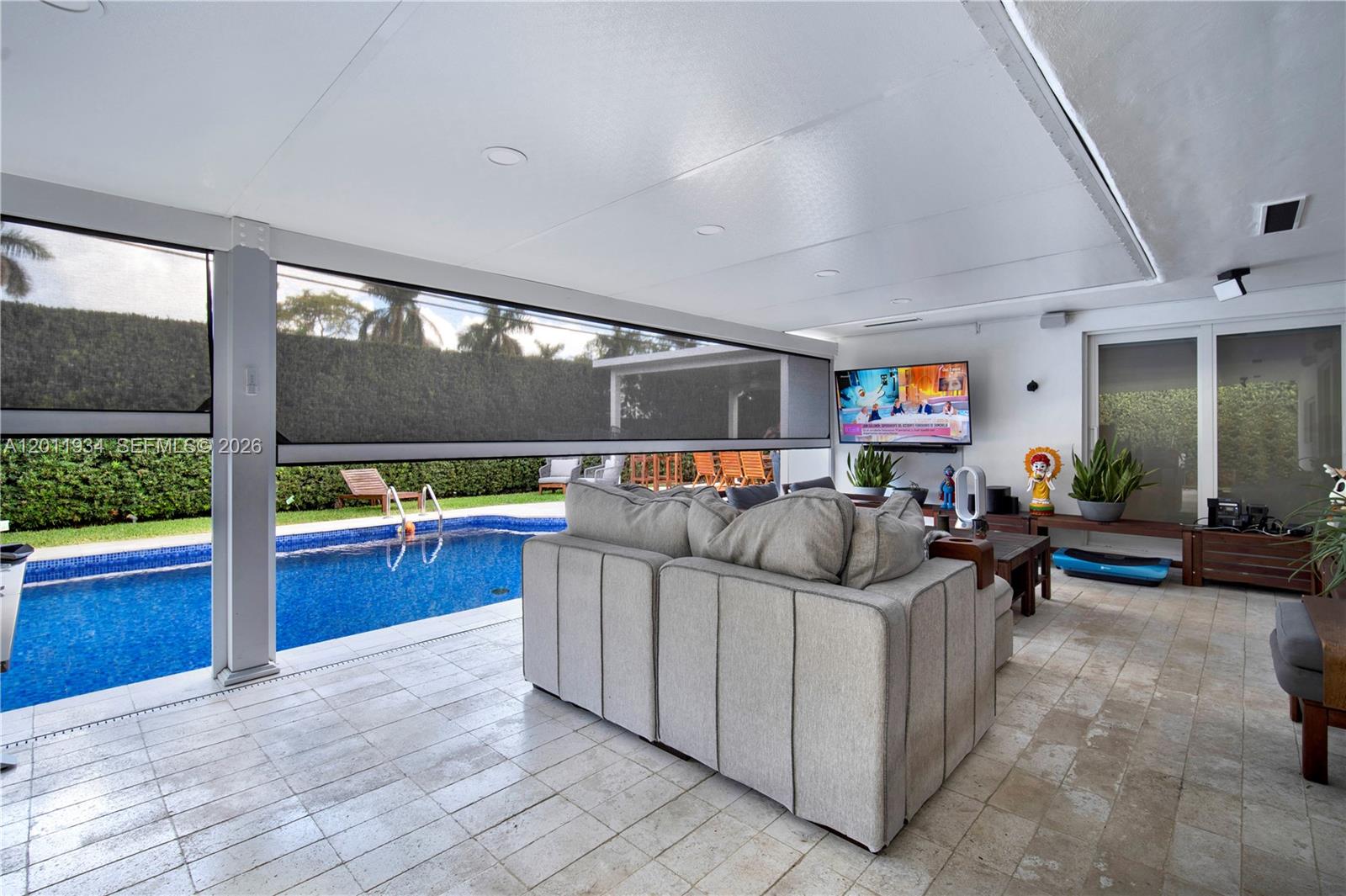 HIGHLAND GARDENS - Residential