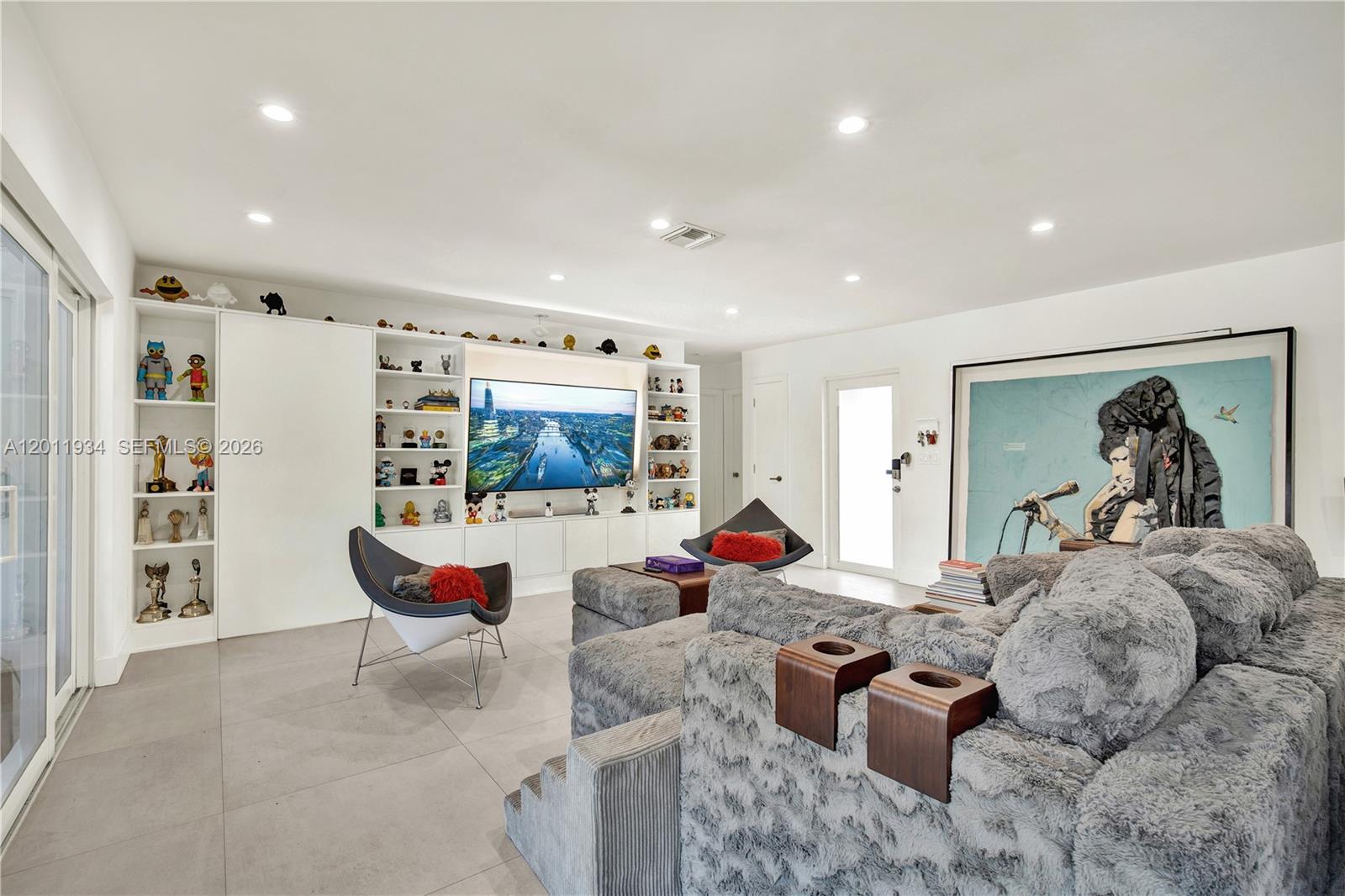 HIGHLAND GARDENS - Residential