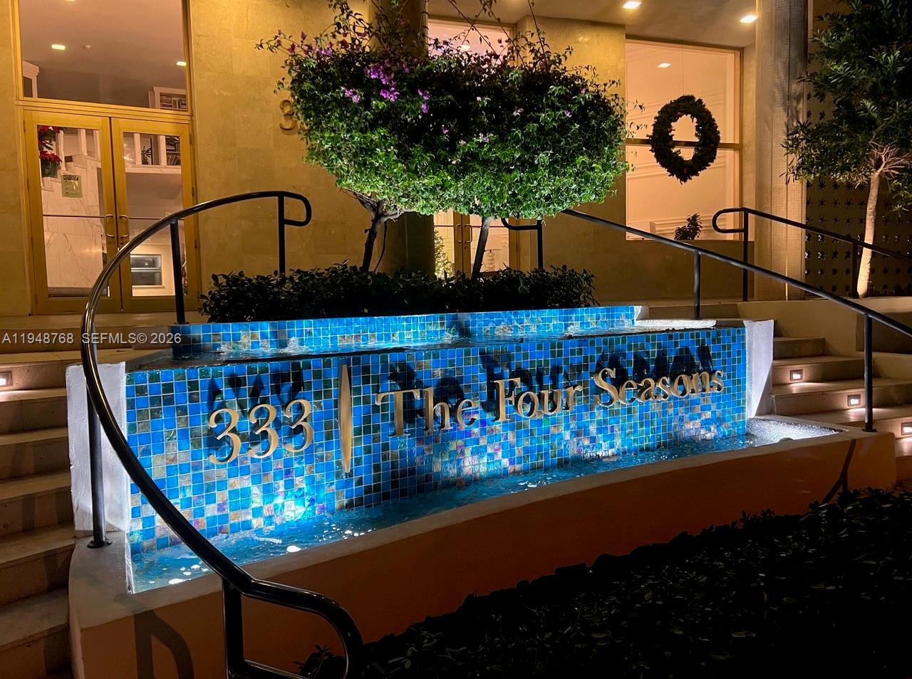 THE FOUR SEASONS - Residential