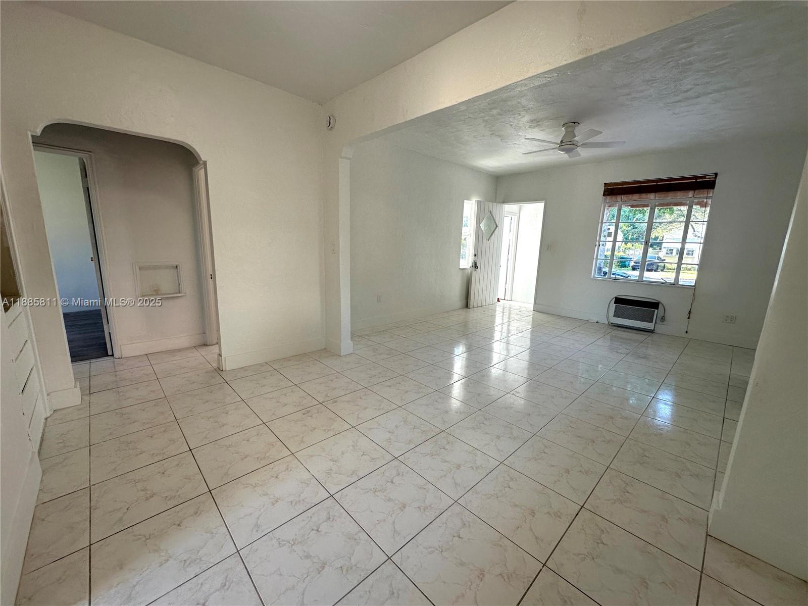 937 NW 46th St