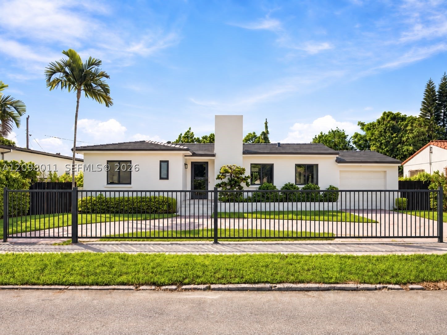 2350 SW 25th Ter