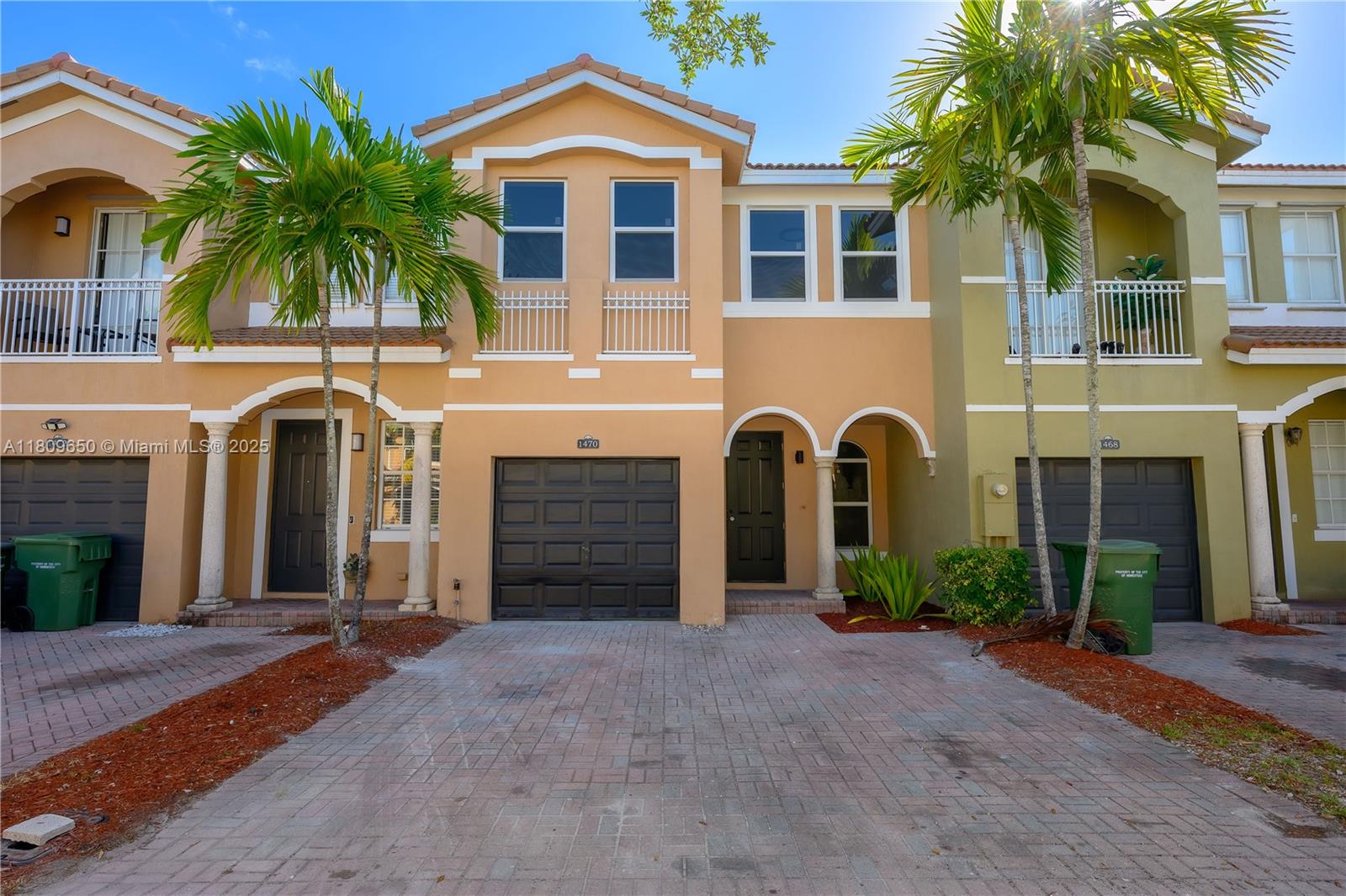Property for Sale at 1470 Se 26th Ave, Homestead, Miami-Dade County, Florida - Bedrooms: 4 
Bathrooms: 3  - $399,500