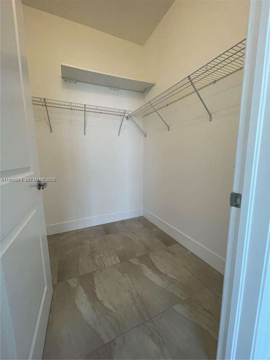 TEN ARAGON CONDO - Residential Lease