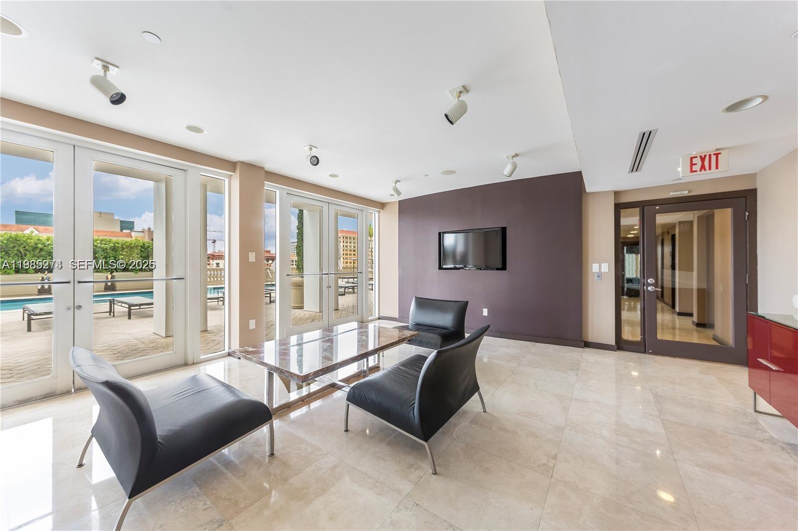 TEN ARAGON CONDO - Residential Lease