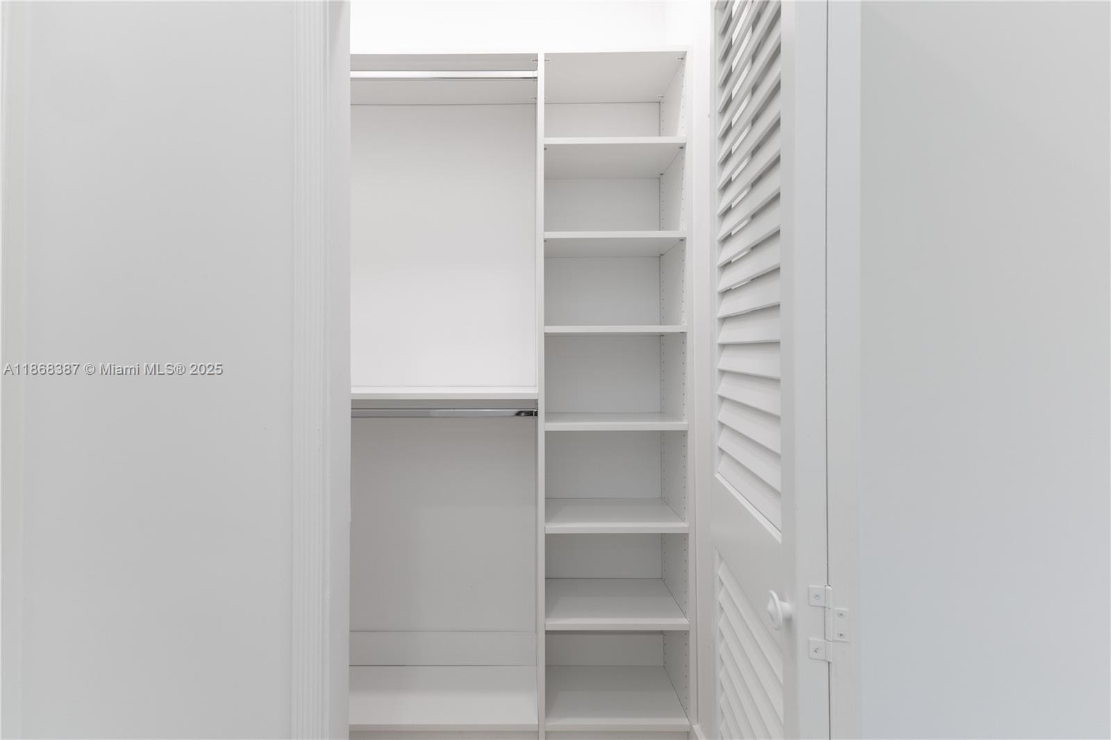 NORTH SHORE CREST - Residential Lease