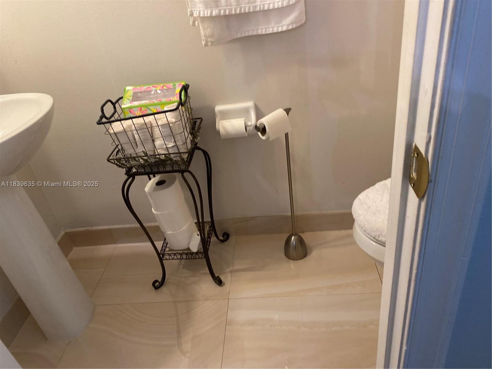 LAND SECTION 8 - Residential