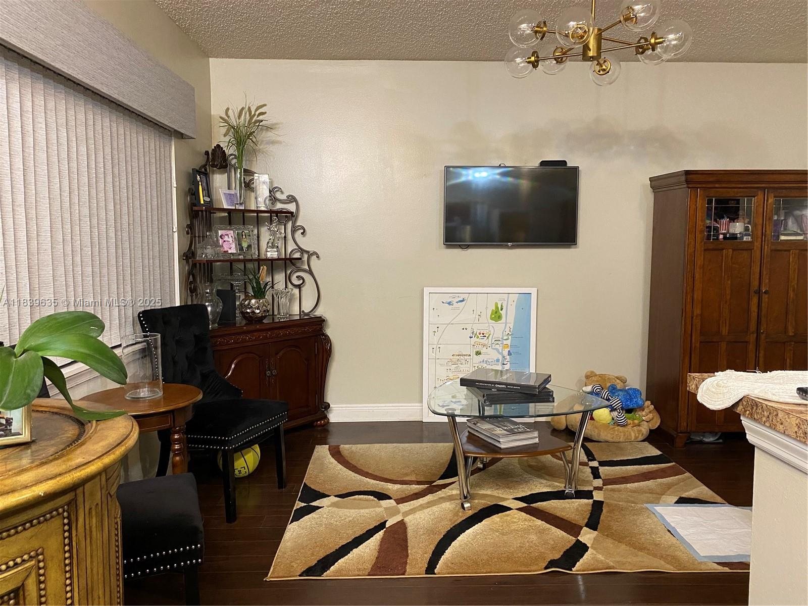 LAND SECTION 8 - Residential