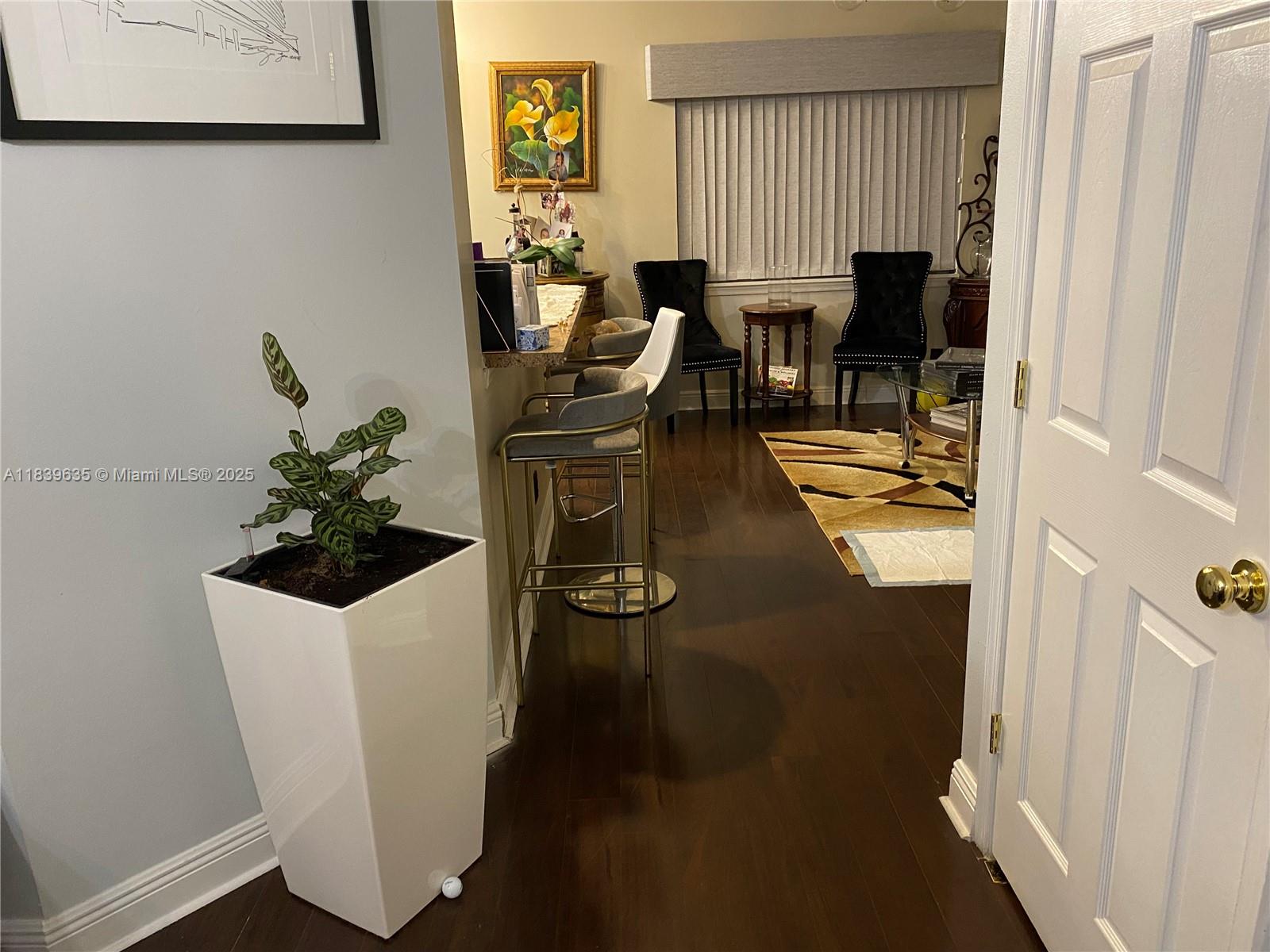 LAND SECTION 8 - Residential