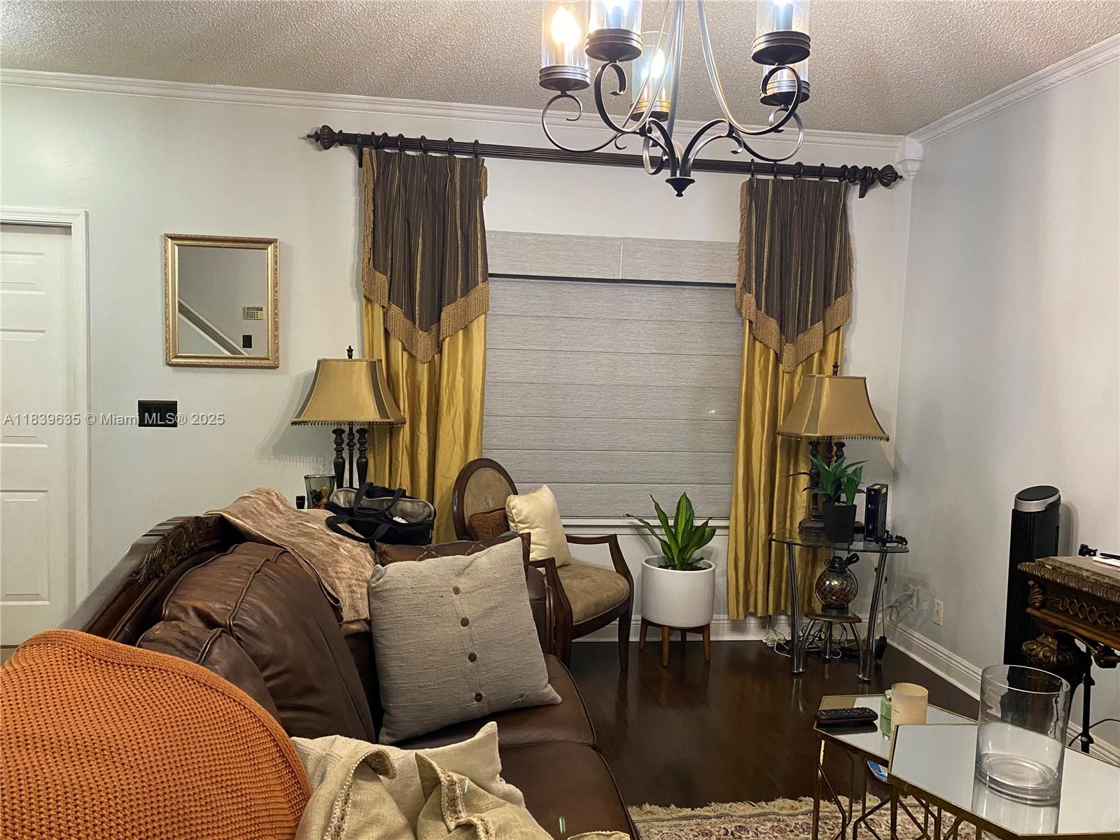 LAND SECTION 8 - Residential