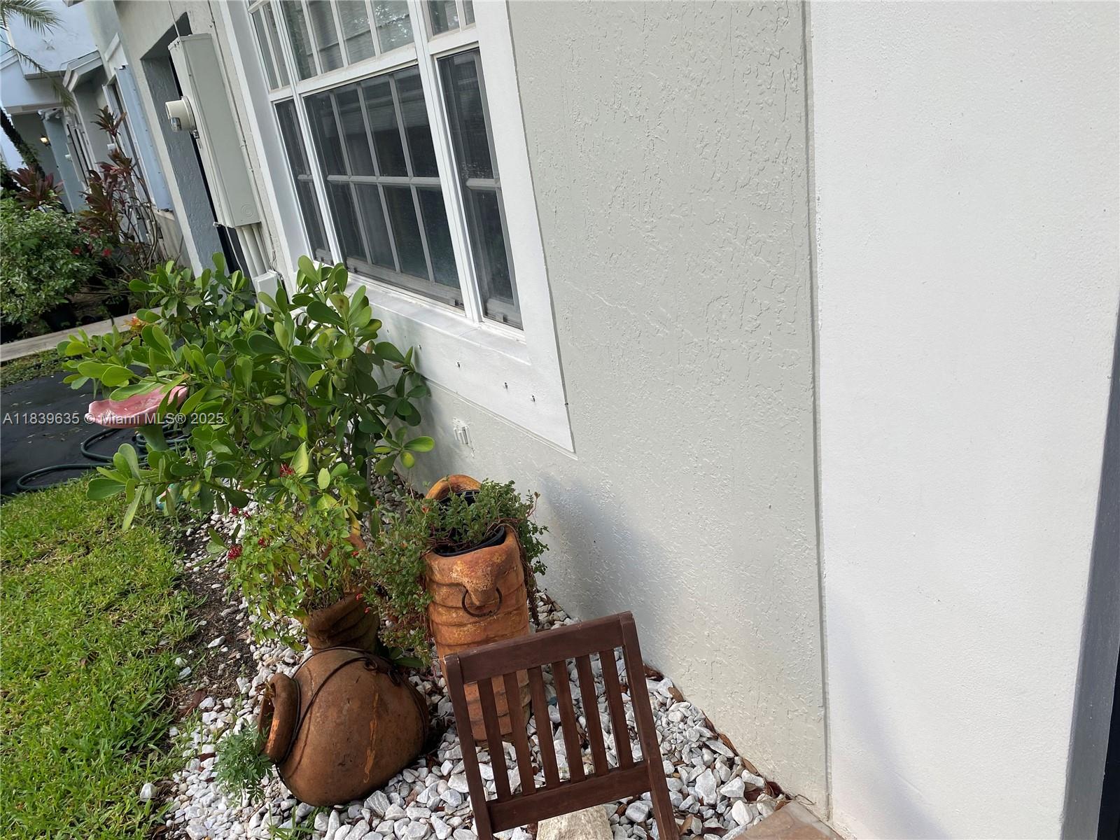 LAND SECTION 8 - Residential
