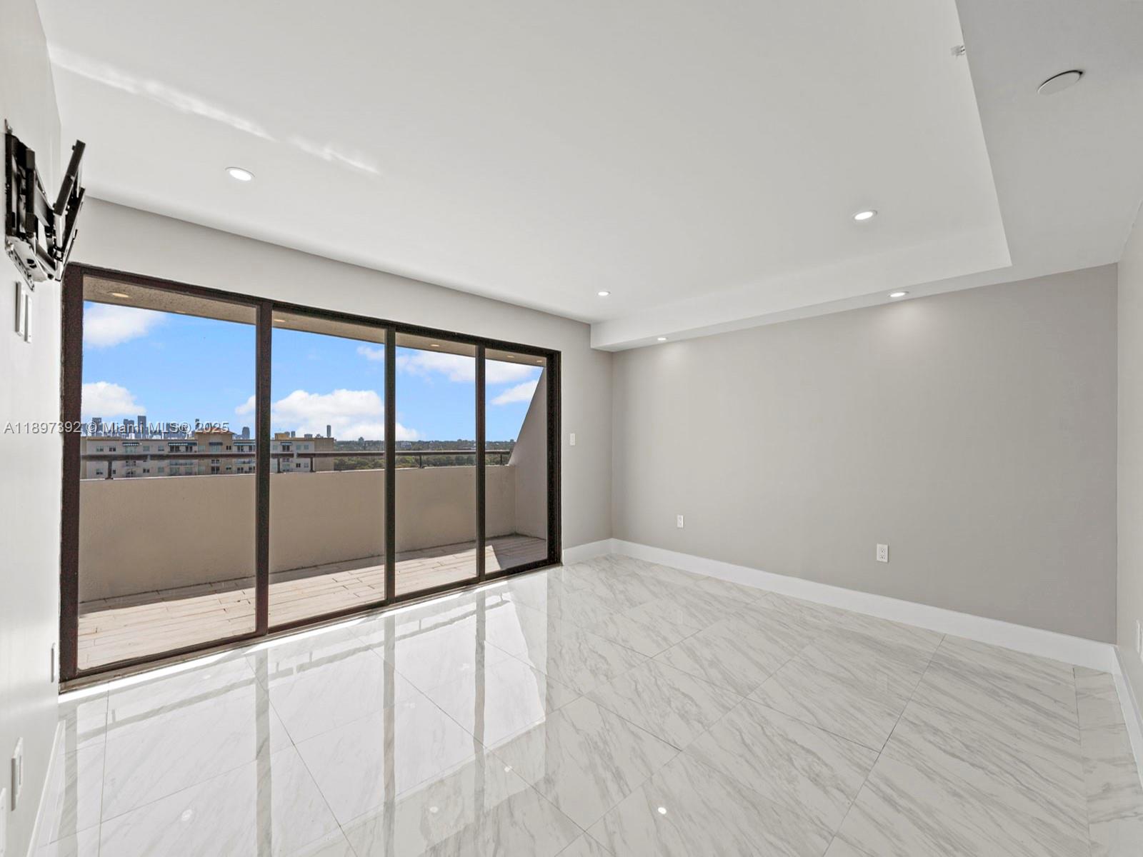 GABLES PARK TOWER CONDO - Residential