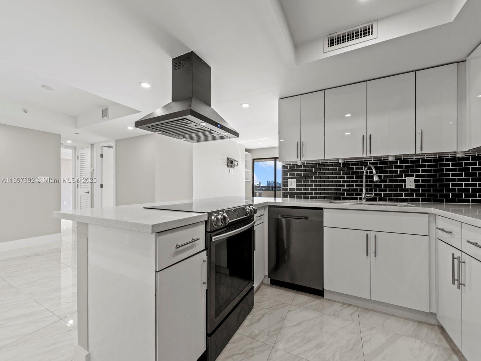 GABLES PARK TOWER CONDO - Residential