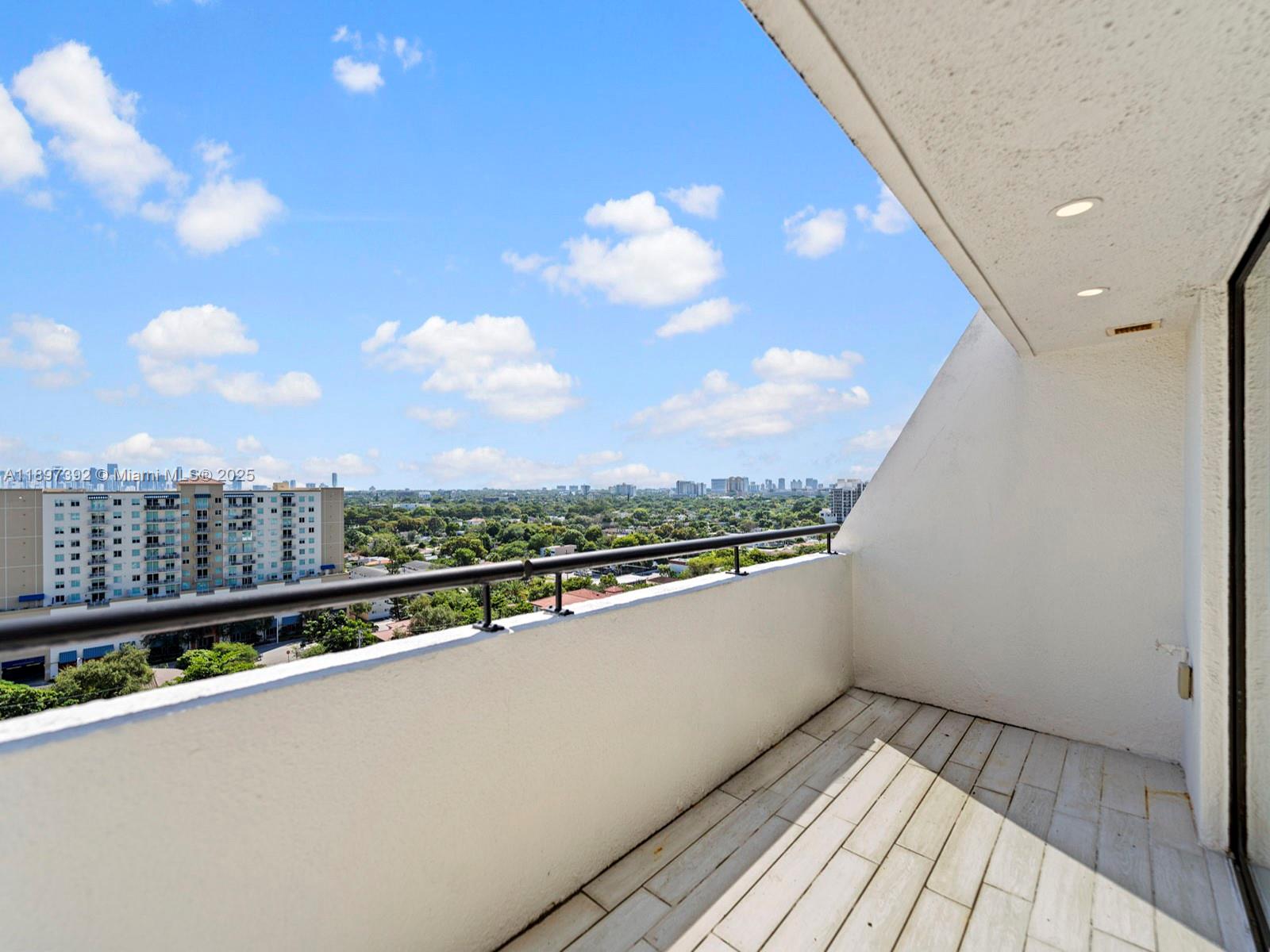 GABLES PARK TOWER CONDO - Residential