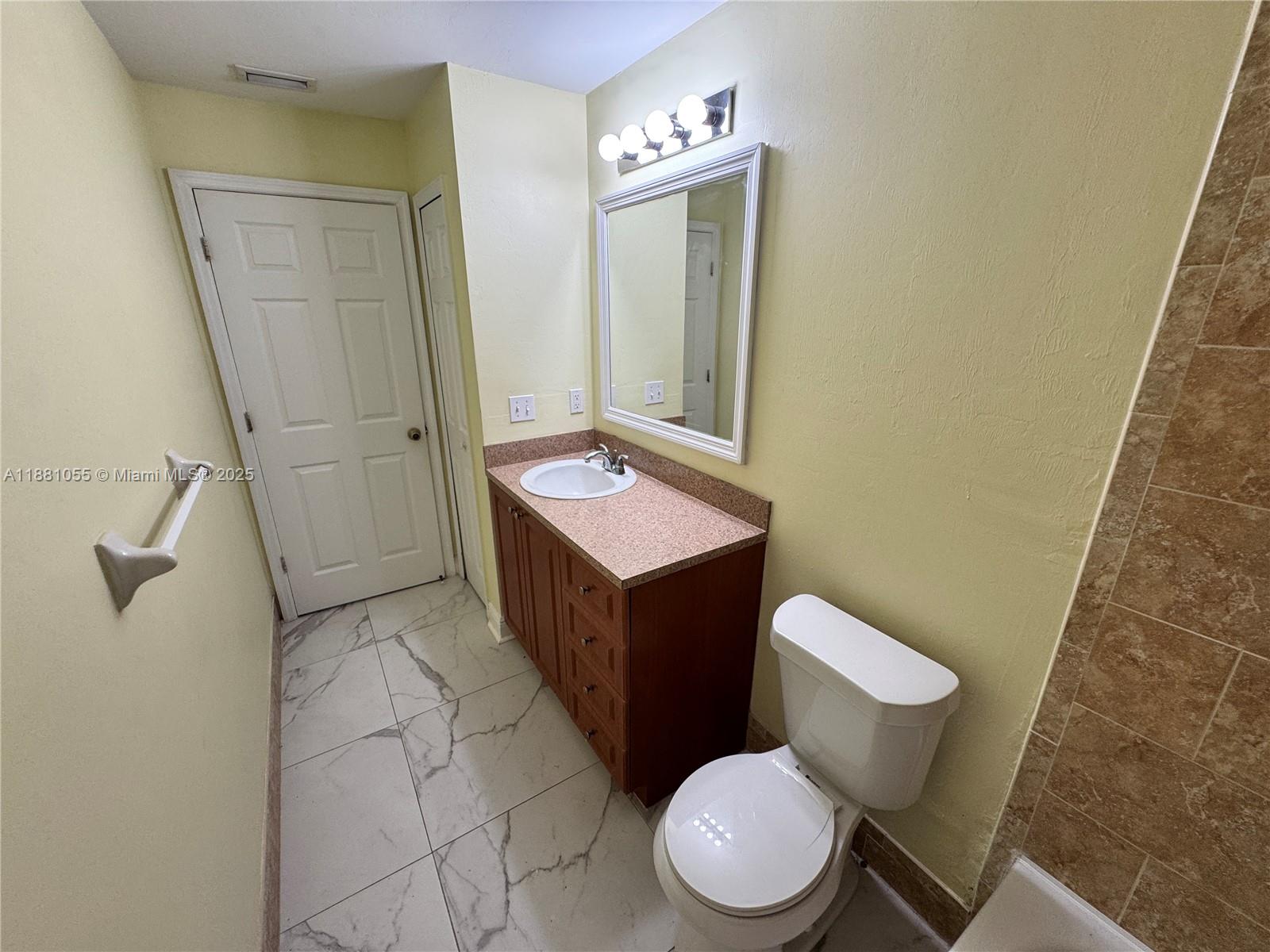 LEHIGH ACRES - Residential Lease