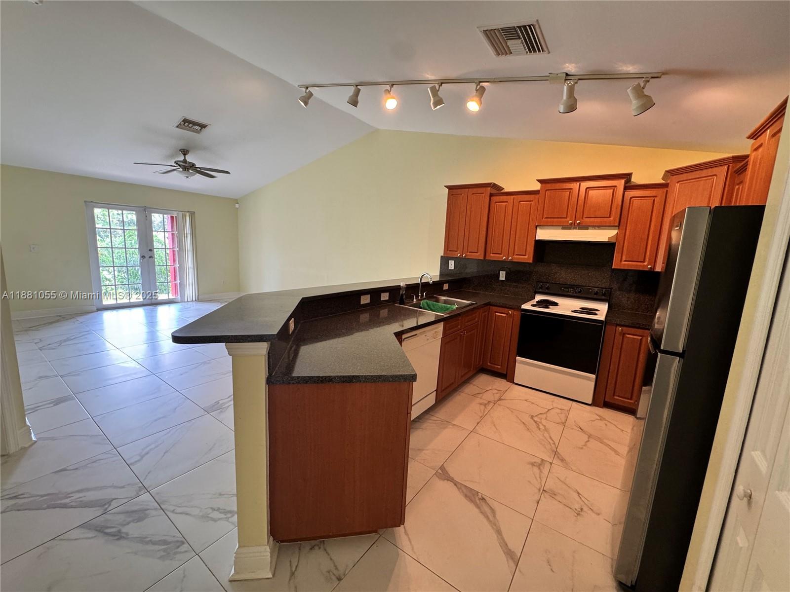 LEHIGH ACRES - Residential Lease