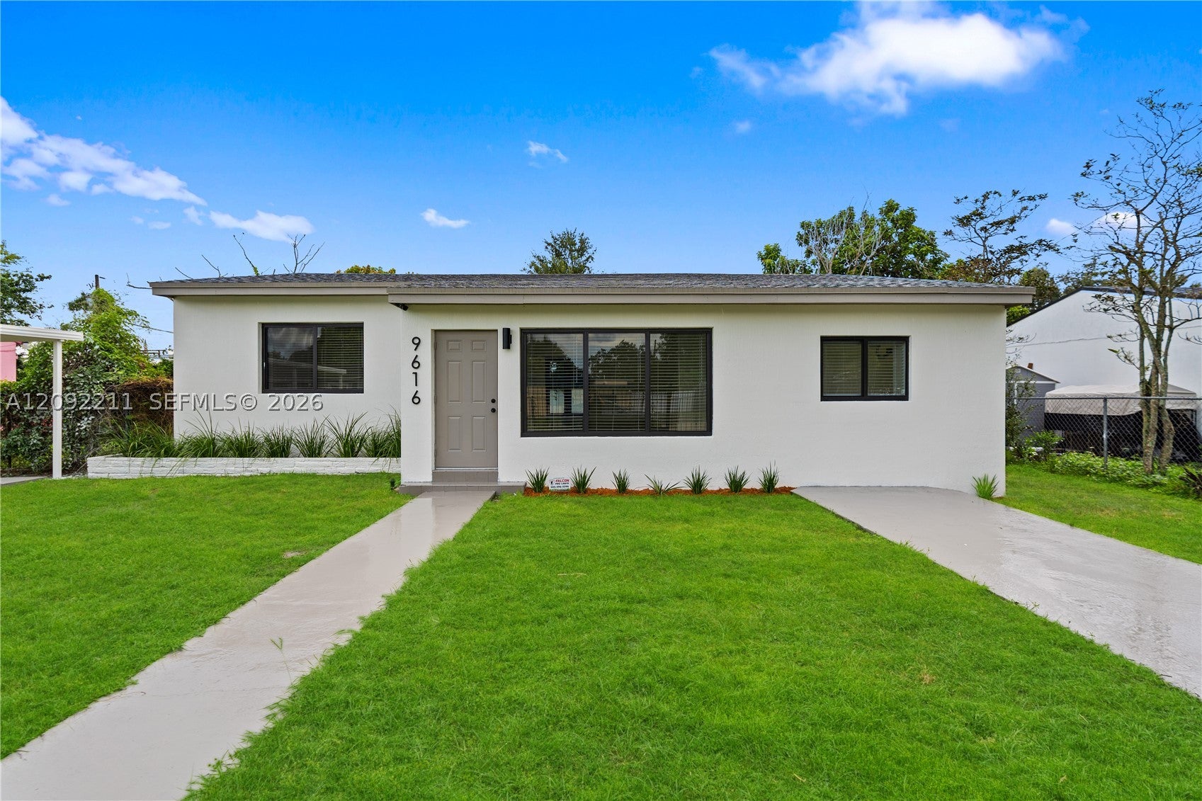 9616 NW 26th Ave