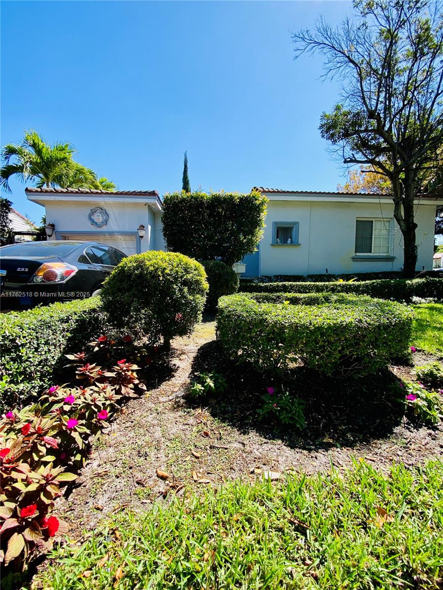 GELERNTER HEIGHTS - Residential