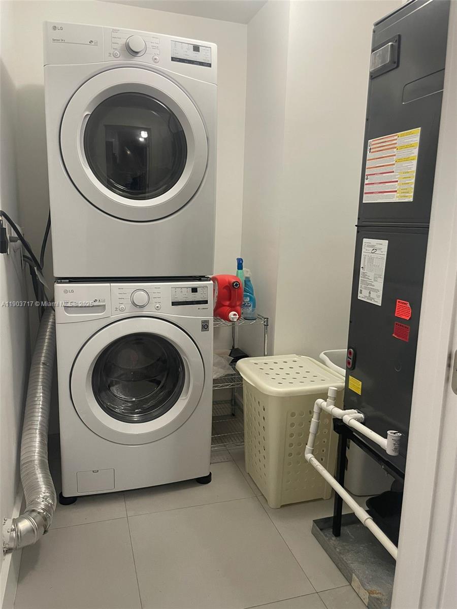 REVISED PLAT OF CANAL GRO - Residential Lease