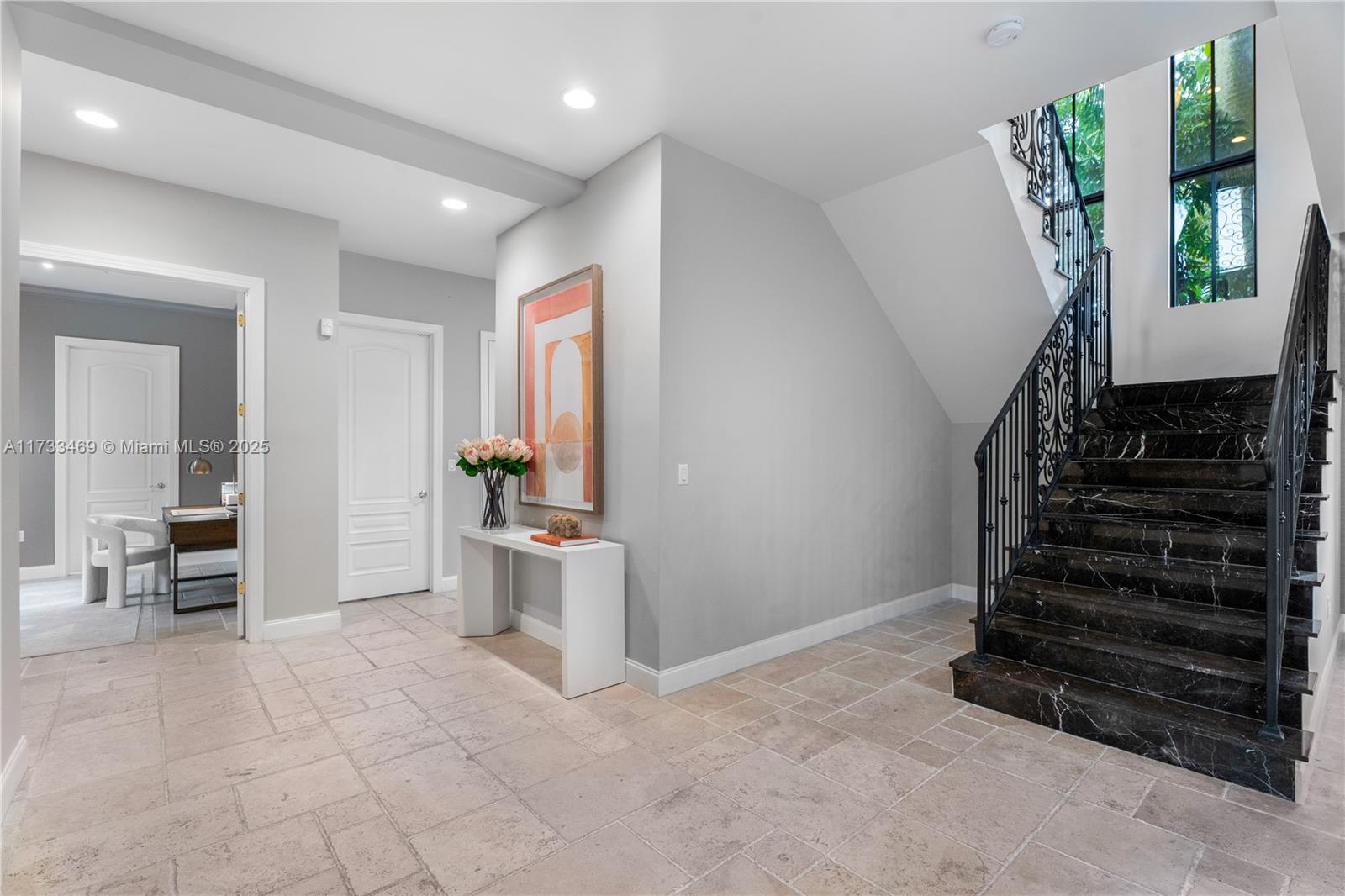 SUNSHINE VISTAS - Residential