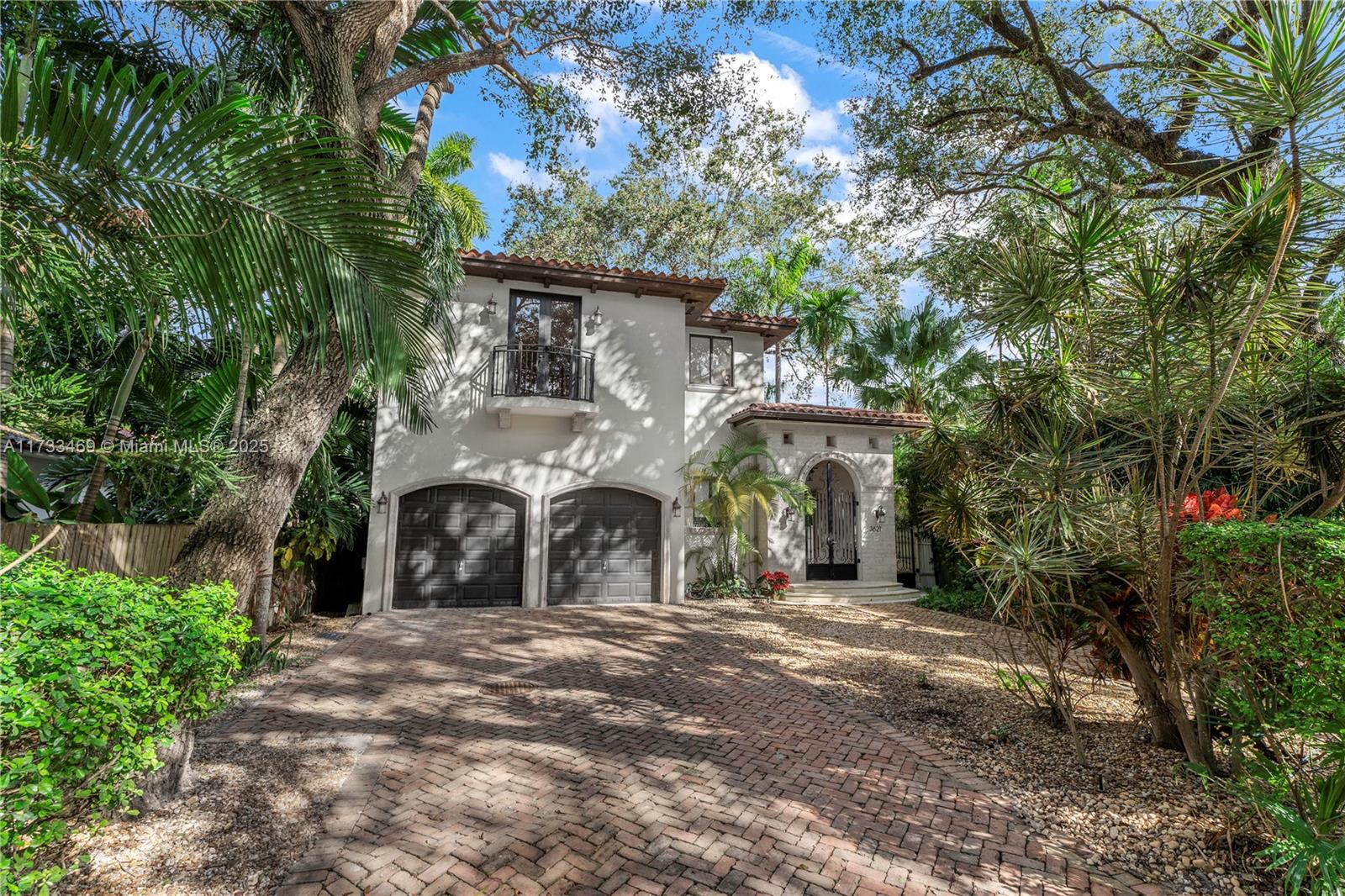 SUNSHINE VISTAS - Residential