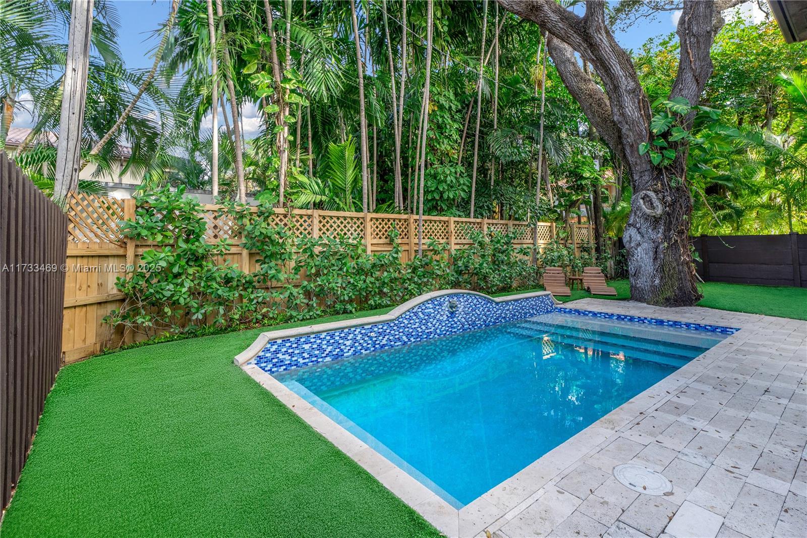 SUNSHINE VISTAS - Residential