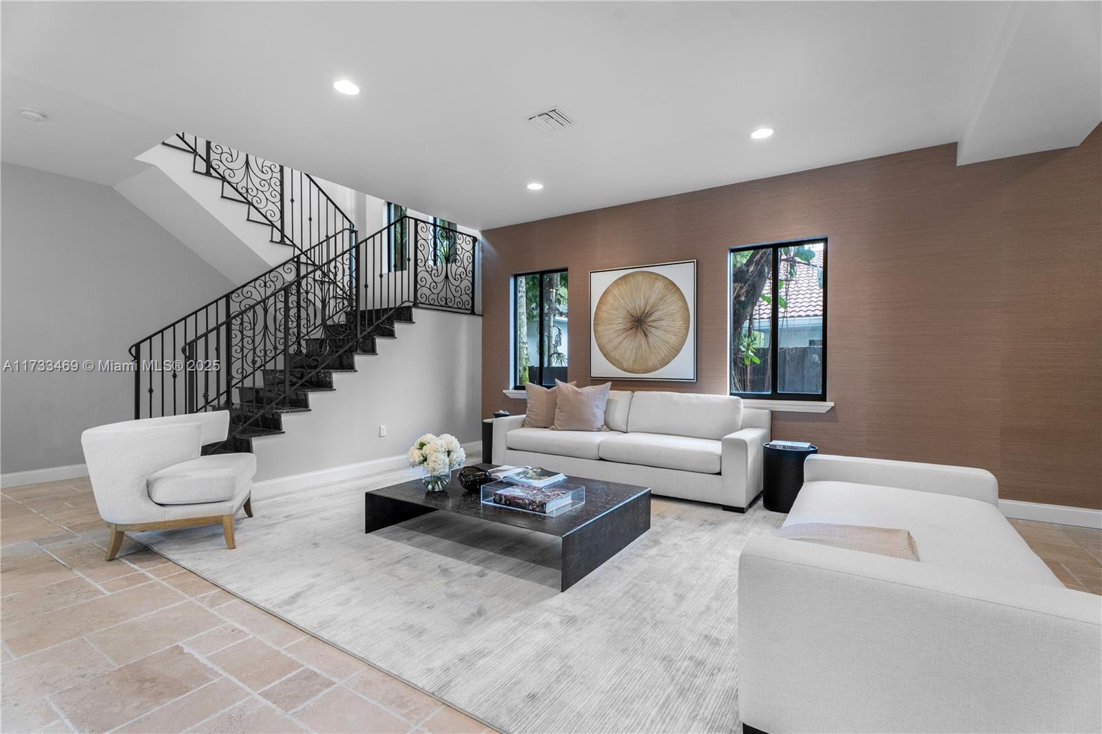 SUNSHINE VISTAS - Residential