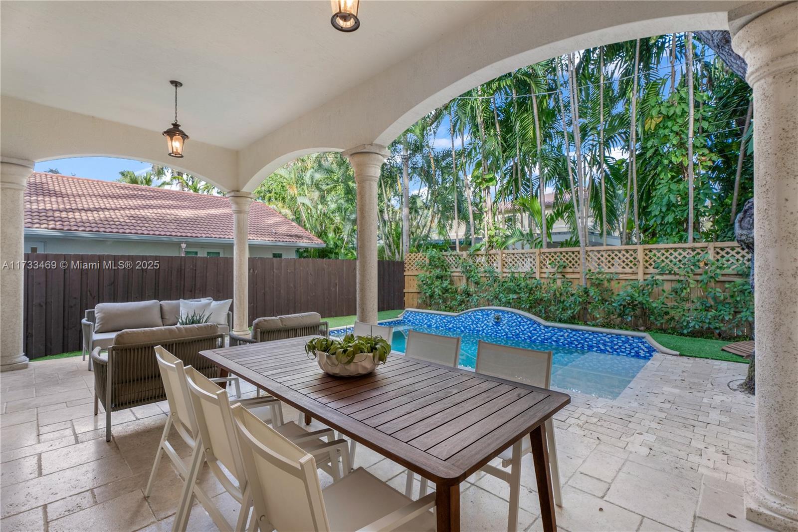 SUNSHINE VISTAS - Residential