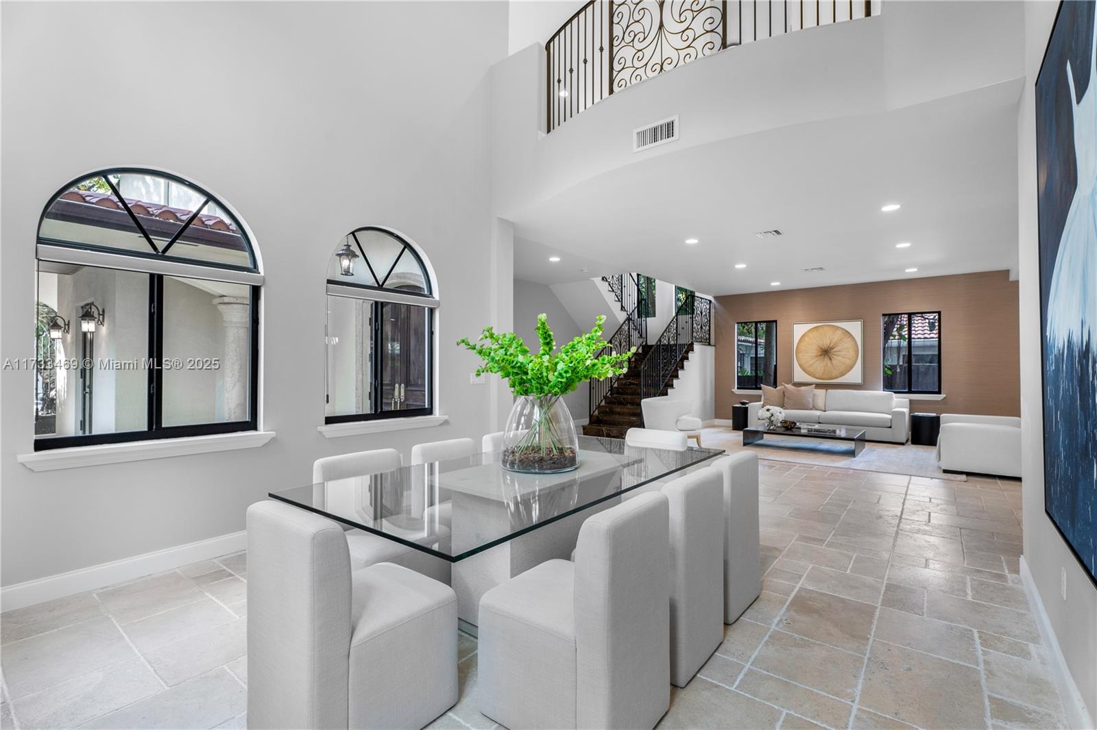 SUNSHINE VISTAS - Residential