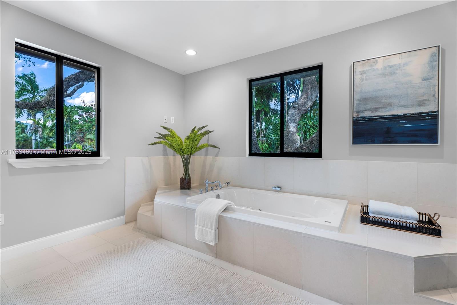 SUNSHINE VISTAS - Residential