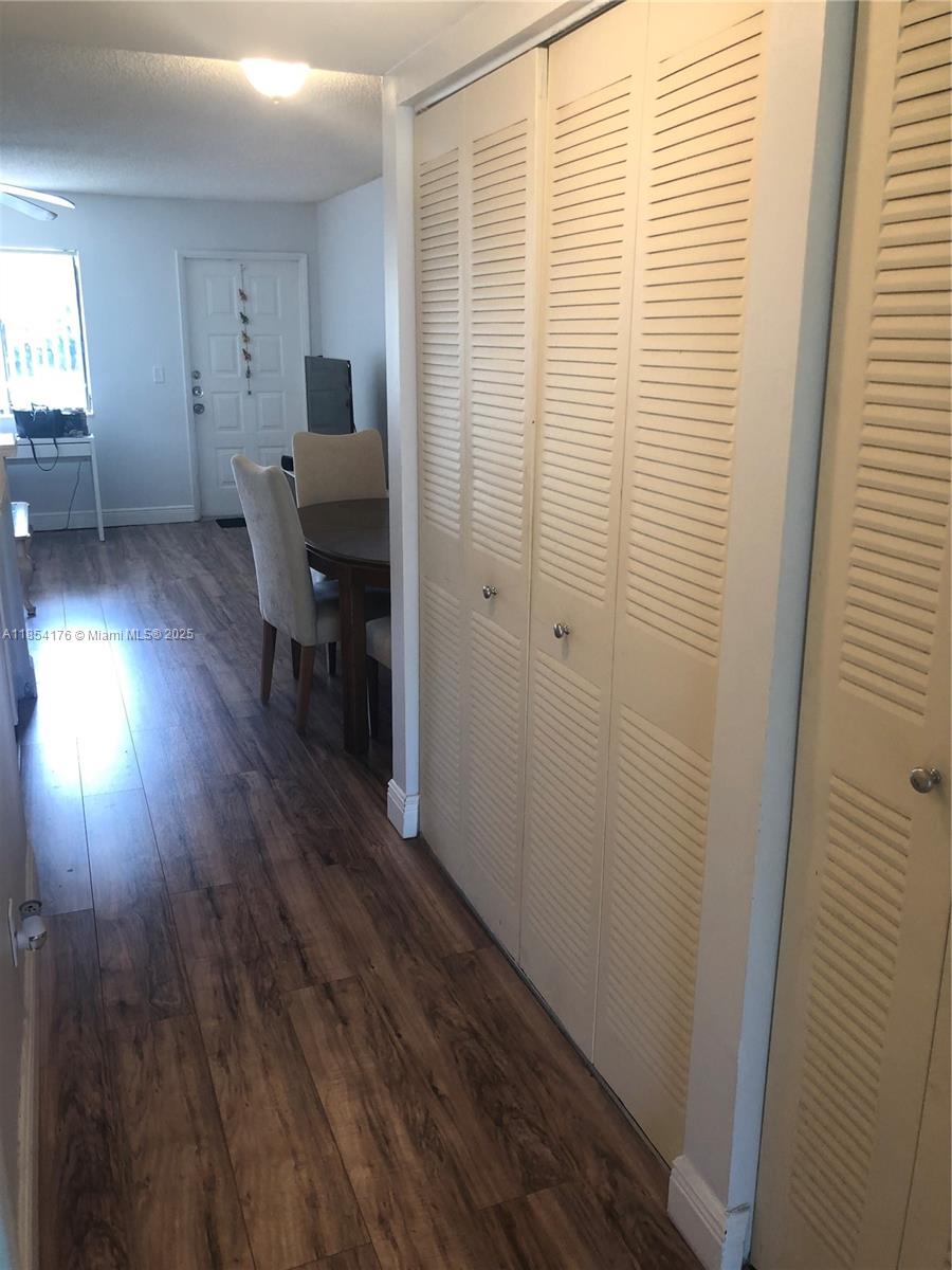 MEADOWS ON THE GREEN COND - Residential