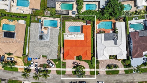 Photo of 3661 N 52nd Ave, Hollywood, FL 33021 (MLS # A12078327)