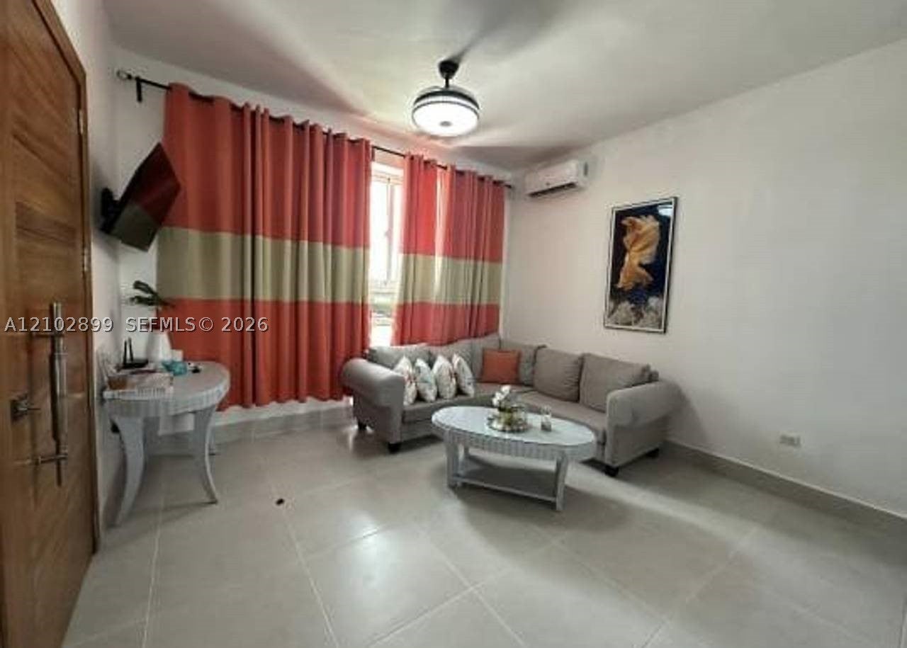 1 Residencial Caribbean village