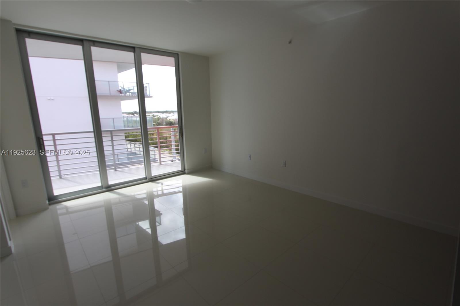 MIDTOWN DORAL CONDO 4 - Residential