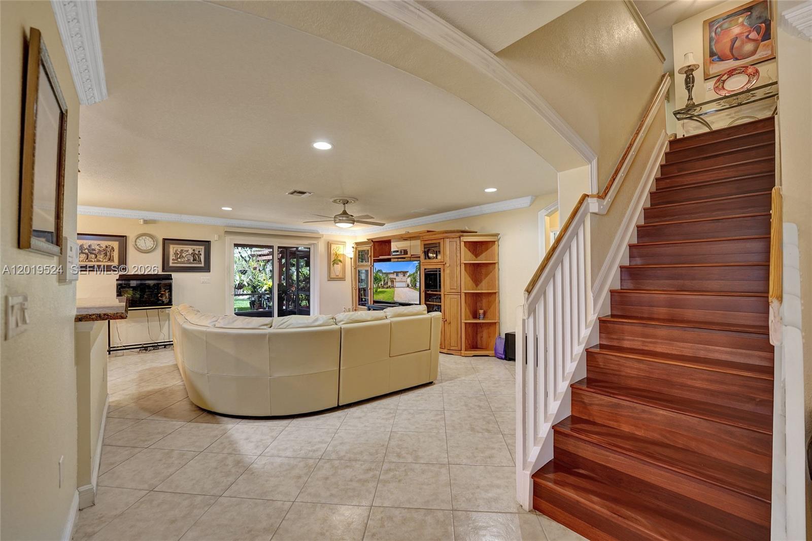 SILVER FALLS - Residential