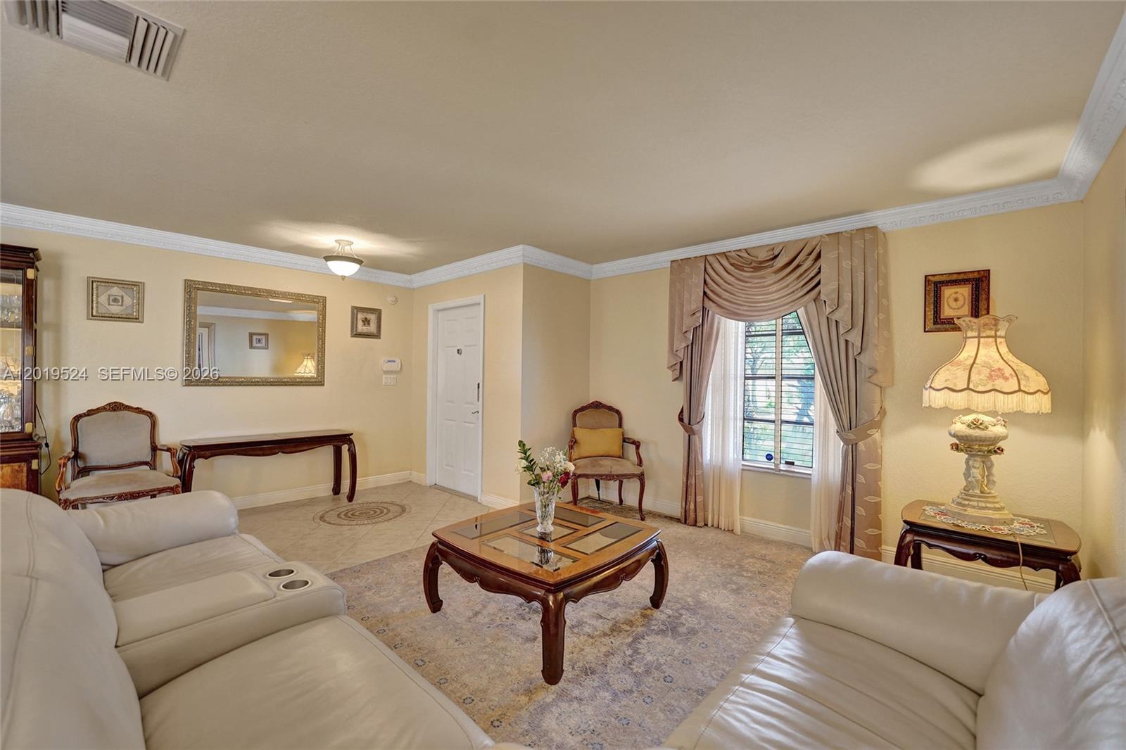 SILVER FALLS - Residential