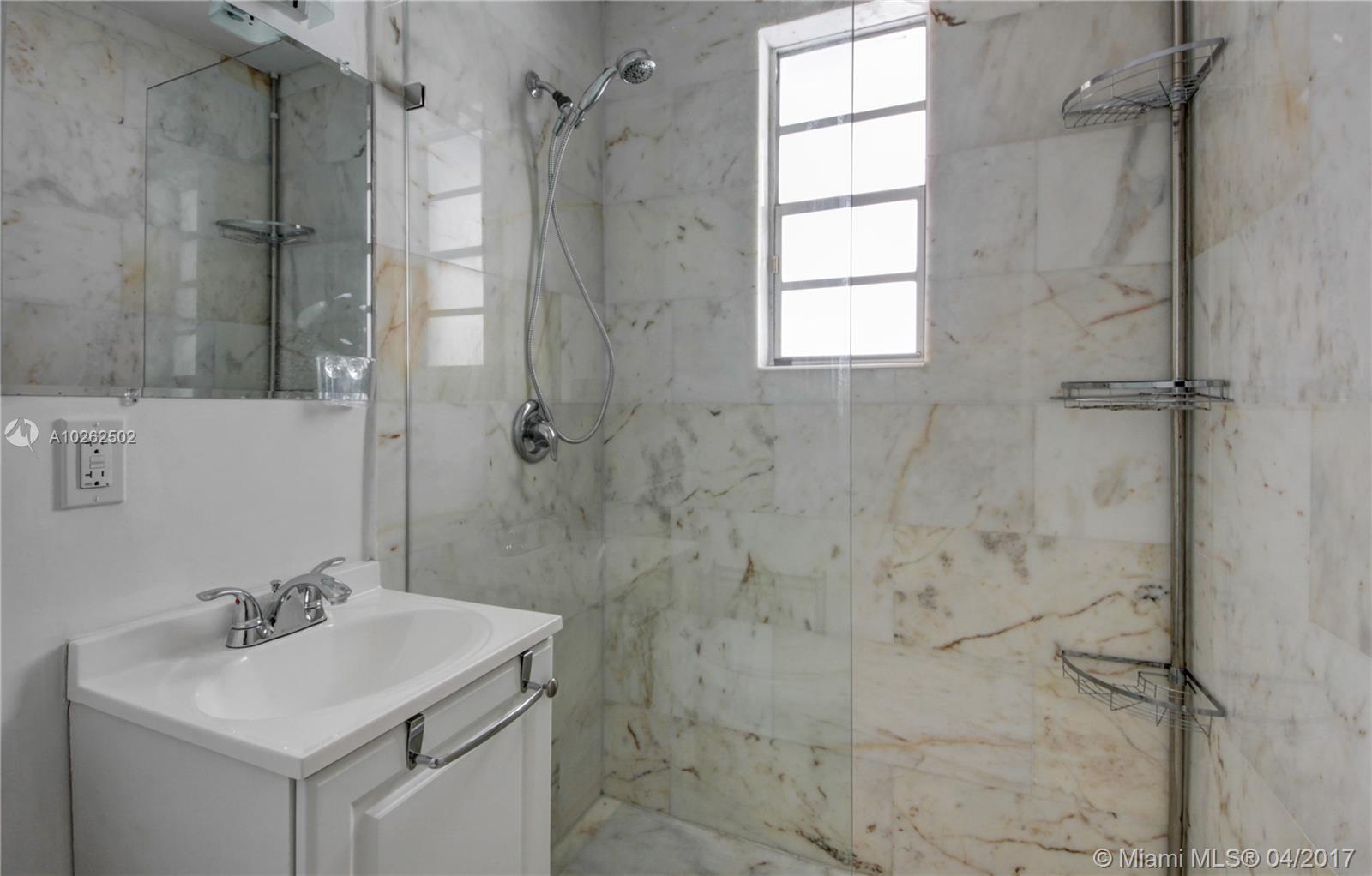 FIRST ON PENN CONDO - Residential Lease